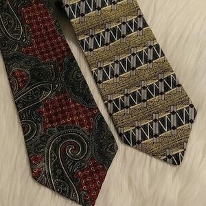 Lot of 2 Ruffini Silk Ties Paisley Italy